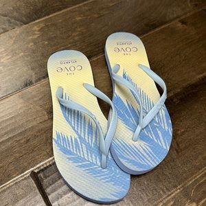 Baby blue flip flops from The Cove Atlantis